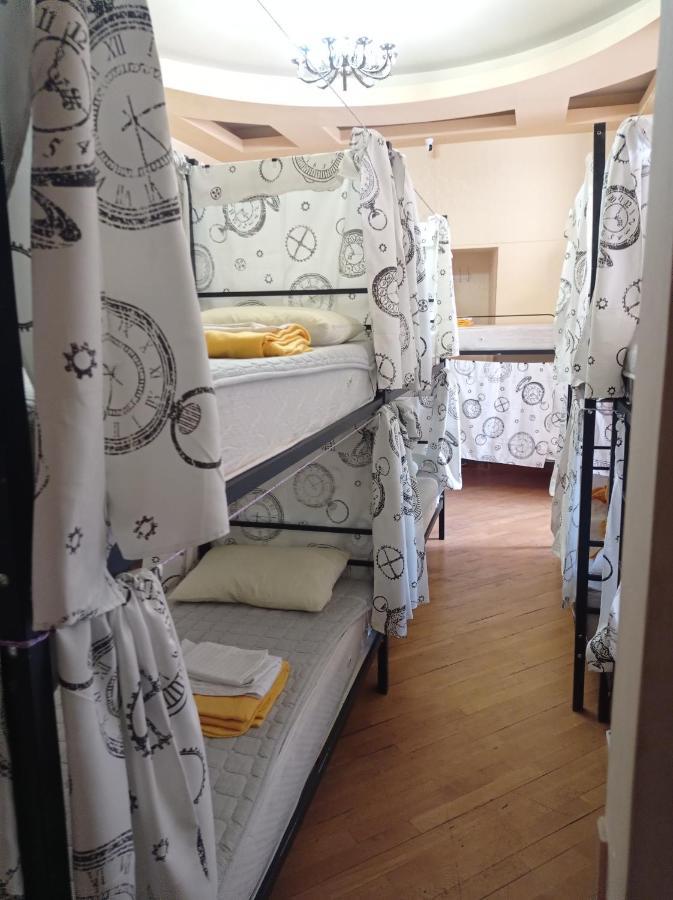 יירבאן Sun City Hostel מראה חיצוני תמונה