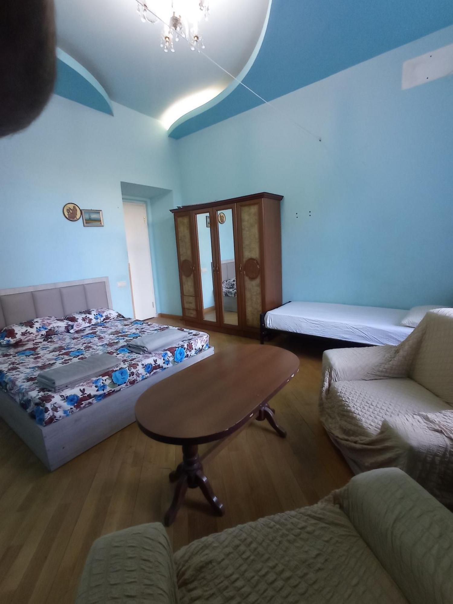 יירבאן Sun City Hostel מראה חיצוני תמונה
